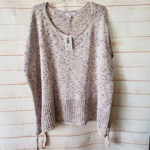 Johnny Was Knitted Poncho with Tassels Style No: M65622 RN# 149414
